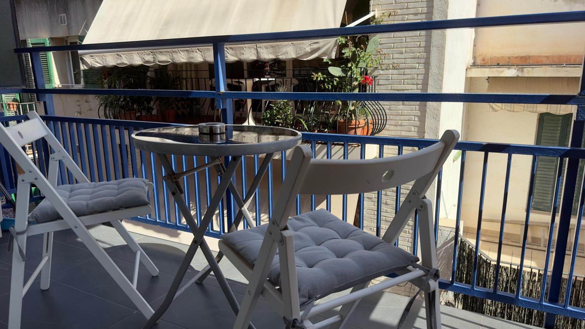 Sunny Flat In Sitges 30 Seconds To Beach, Balcony & Sea Views! Dış mekan fotoğraf