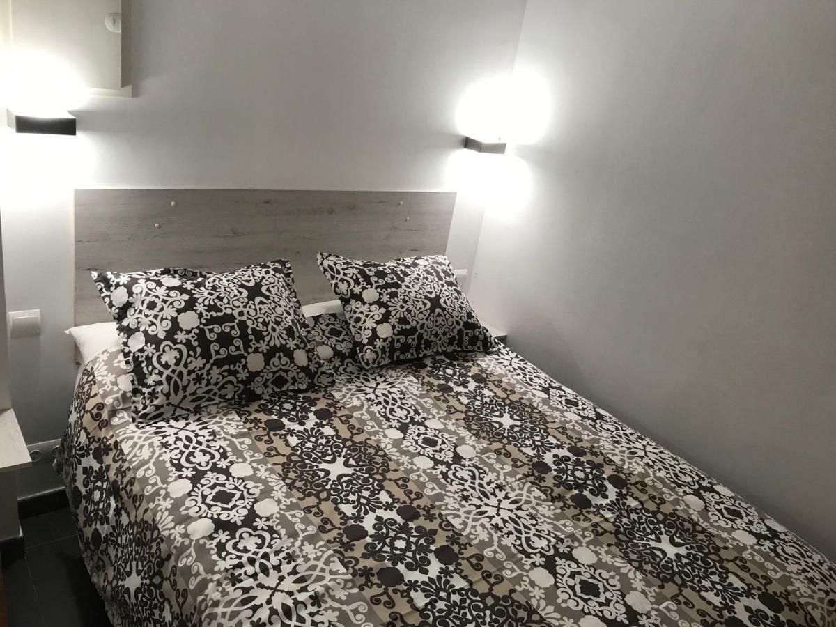 Sunny Flat In Sitges 30 Seconds To Beach, Balcony & Sea Views! Dış mekan fotoğraf