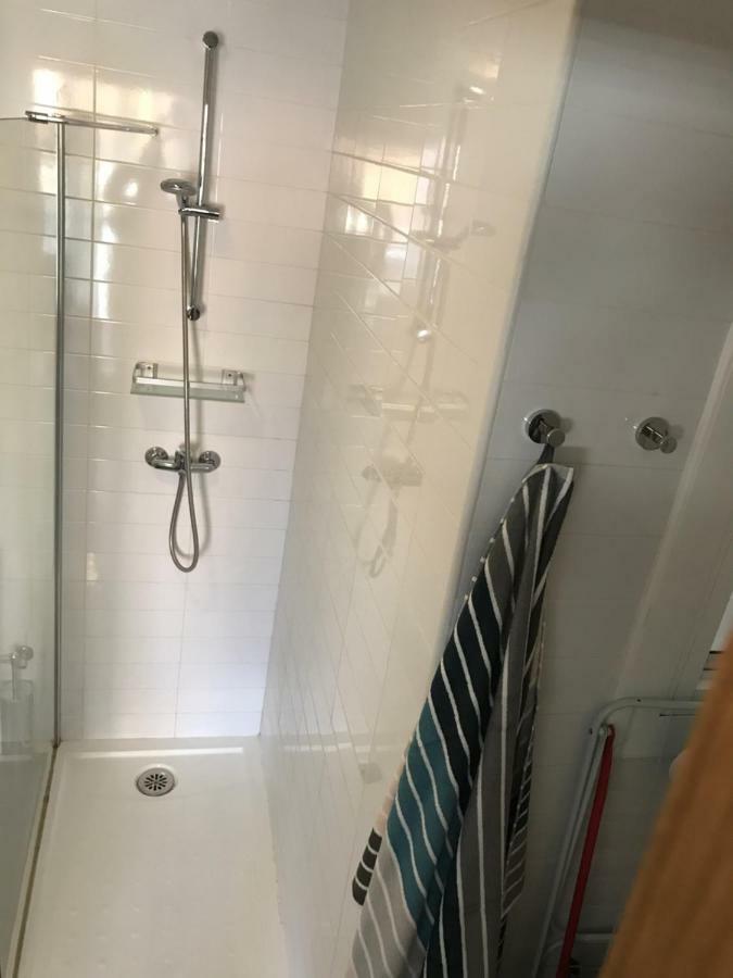 Sunny Flat In Sitges 30 Seconds To Beach, Balcony & Sea Views! Dış mekan fotoğraf